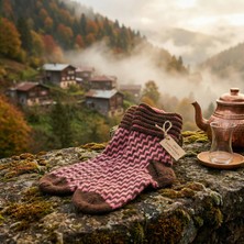 Robotel El Örmesi Karadeniz Motifli Yün Çorap