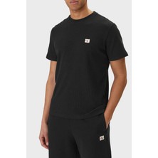 Calvin Klein Pamuklu Regular Fit Logolu Bisiklet Yaka T Shirt LV04RD008GUB1 Erkek T Shirt LV04RD008G Ub1