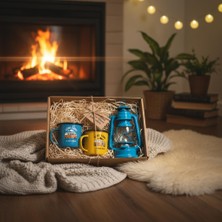 Argeus Evde Kamp Keyfi Hediye Seti - Retro Fener ve Emaye Bardaklar (3 Parça)