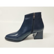 Lucciola Kadın Hakiki Deri Lacivert Deri Topuklu Bot