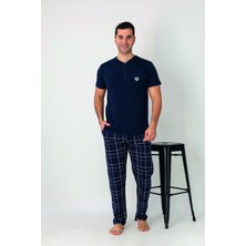 Estiva Erkek Kareli Alt Desenli Lacivert Kısa Kollu Patlı Penye Pijama Takımı