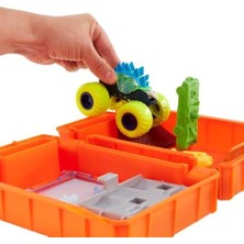 Data Store Trucks Taşınabilir Oyun Seti 1:64 Ölçekli Motosaurus Oyuncak Araç ve Ezilmiş 2 Araba Bulunan Trucks Taşınabilir Oyun Seti HXT04