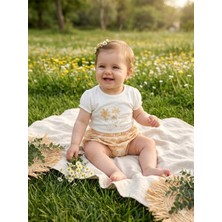 Tuem Baby  Çiçek Nakışlı Kısa Kollu Tişört ve Papatya Desenli Kız Bebek Şortlu Takım(Bedenölçüleriaçıklamada)