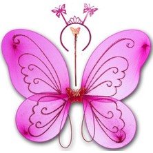 Ett Fuşya Renk Kelebek Kanadı Tacı ve Sopası