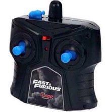 NessiWorld Uzaktan Kumandalı 1/24 Araba