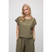 Gusto Yuvarlak Yaka Tencel Bluz - Haki