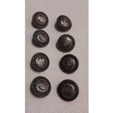 Polyester Düğme 25 Boy 18 mm 8 Adet