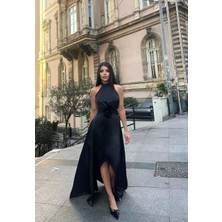 MBK Fashion Yüksek Yaka Yırtmaçlı Uzun Abiye Elbise