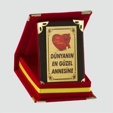 Hsc Bilişim Dünyanın Güzel Annesine Plaketi