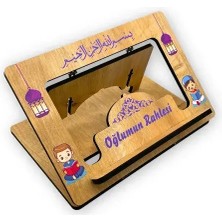 Bemenda Oğlumun Okuma Rahlesi