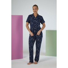 Estiva Kadın Gece Desenli Lacivert Kısa Kollu Önden Düğmeli Soft Pijama Takımı