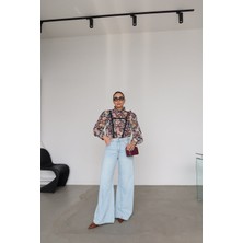 Özge Özgenç Dikiş Detaylı Ekstra Bol Paça Jean