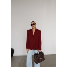Özge Özgenç Kapak Düğmeli Blazer Ceket