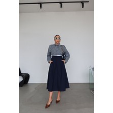 Özge Özgenç Beli Çift Görünümlü Pileli Kloş Etek