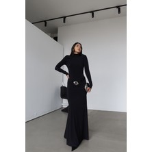 Özge Özgenç Kemer Detaylı Maxi Boy Elbise