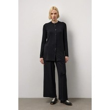 Molene Siyah Dökümlü Hakim Yaka Uzun Kollu Gömlek