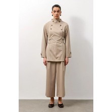 Molene Bej Belden Bağlamalı Kruvaze Düğmeli Gömlek