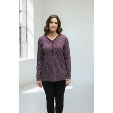 Ece Giyim Kadın V Yaka Dantel Detaylı Desenli Likralı Yazlık Bluz