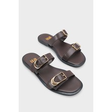 LOJO Kadın Çift Bantlı Tokalı Günlük Terlik Nikola Kahve