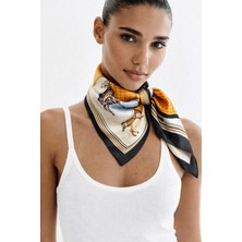 Modex Klasik ve Geometrik Desen At Figürlü Ipeksi Saten Fular (70*70CM)