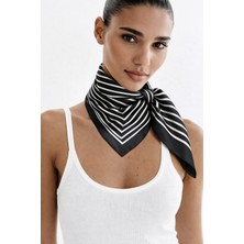 Modex Modern Siyah Beyaz Çizgili Desen Ipeksi Saten Fular (70*70CM)