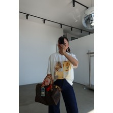 Özge Özgenç Butter Yellow Baskılı Tişört