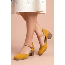 Analin Shoes Kadın Hakiki Deri Burnu Kapalı Bilekten Bağlı Sandalet