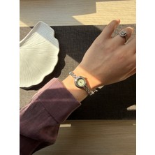 Rubsey Retro Minimal Metal Kordon Vintage Kadın Kol Saati Gümüş