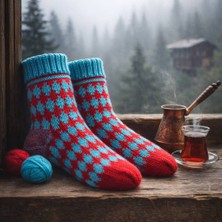 Robotel El Örmesi Turkuaz-Kırmızı Zikzak Motifli Yün Karışımlı Çorap