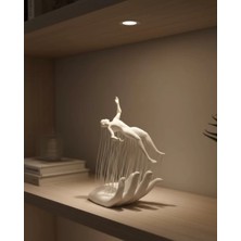 Zenvia 3D El Üzerinde Insan Figürü Beyaz Minimal Masa Üstü Dekor