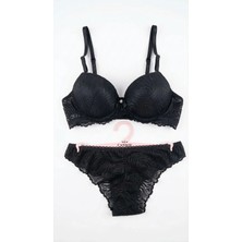 Zi Siyah Dar Kalıp Dantelli Içi Dolu Kap Destekli Sütyen Külot Takımı