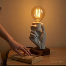 Trunvia Dekoratif El Tasarımlı Ahşap Standlı Masa Lambası - Sanatsal ve Modern Aydınlatma