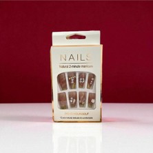 C&On Design “profesyonel Takma Tırnak Seti – Doğal Görünümlü, Şeffaf ve Simli Renk Seçenekleriyle”