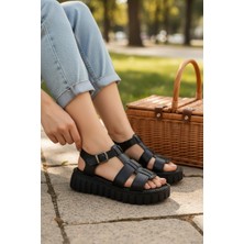 Enoch Kadın Estetik Formlu Tırtıklı Taban Rahat Yazlık Sandalet