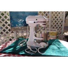 KitchenAid Mutfakaid Heavy Duty Serisi 5-Quart Stand Mixer, White