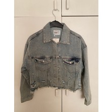 Gisel Butik Kadın Açık Mavi Yıkamalı Yırtık Detaylı Rahat Kesim Kot Ceket