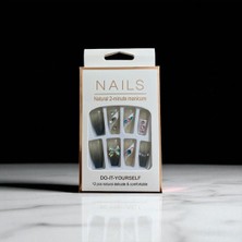 C&On Design “profesyonel Takma Tırnak Seti – Doğal Görünümlü, Şeffaf ve Simli Renk Seçenekleriyle”