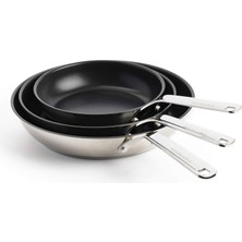 Kitchenaid Paslanmaz Çelik Tava Seti, 20CM, 24CM ve 28CM, 3 Katlı Yapışmaz Kaplama, Çok Astarlı, Indüksiyona Uygun, Fırına Dayanıklı, Bulaşık Makinesinde Yıkanabilir, Serin Kalan Sap, Gümüş