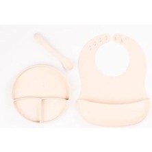 EkoAlışverişDünyam Krem Rengi 3’lü Silikon Yemek Seti – Önlük + Diş Kaşıyıcılı Kaşık + Vakumlu Tabak