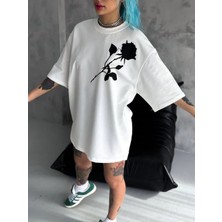 Giyim Center Kadın Bisiklet Yaka Baskılı Oversize  Kısa Kol T-Shirt - Beyaz