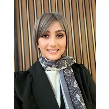 Aura Peruk Açık Gri Muhteşem Yapıdaki  Mia  Modelimiz