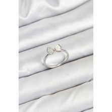 Pirinç Gümüş Renk Fiyonk Model Kadın Yüzük