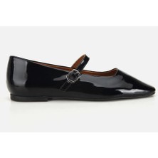 Hotiç 01AYH321810A100 KADIN Rugan Deri Siyah Bantlı Küt Burunlu Babet