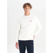Wrangler Regular Fit Beyaz Erkek Sweatshirt W2520255W02
