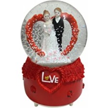 Çınaroğlu AVM Kar Küresi Love Pilli Işıklı Müzikli Büyük Boy Dönence Gelin Damat Kalpli Sevgililere Özel Porselen