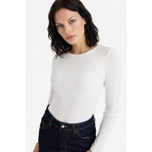 DeFacto Slim Fit Basic Modal Tişört G8256AX26SP