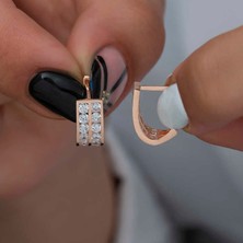 Kenpazar Gümüş Çift Sıra Beyaz Taşlı J Kadın Küpe