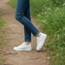 Crosberg 308 Beyaz Cilt Düz Taban Spor Ayakkabı