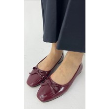 Akça Shoes Fiyonklu Rugan Babet