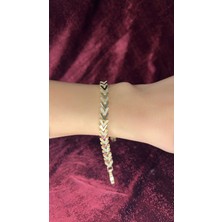 Gold Kaplama V Desenli Taşlı Çelik Bileklik